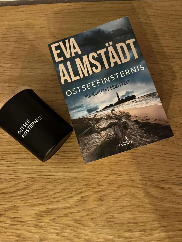 Bild zu der Rezension von Almstädt, Eva: Ostseefinsternis