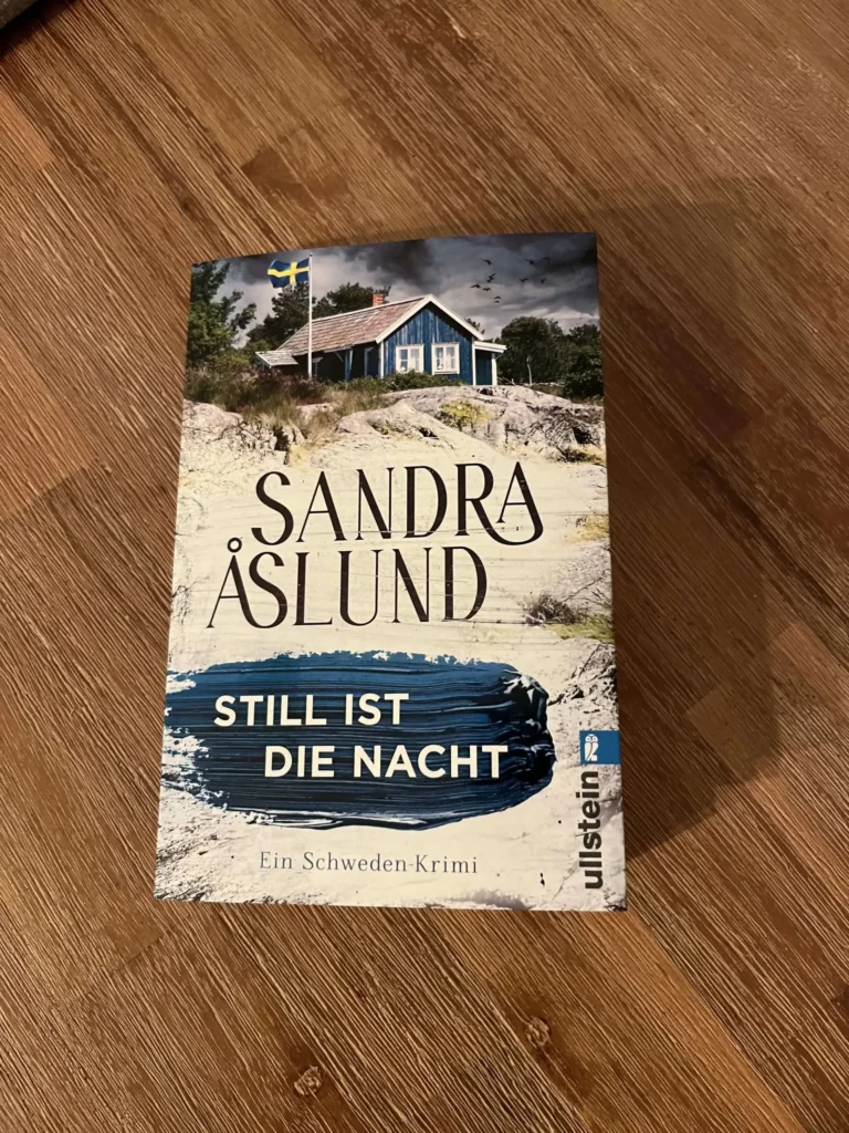 Bild zu der Rezension von Aslund, Sandra: Still ist die Nacht