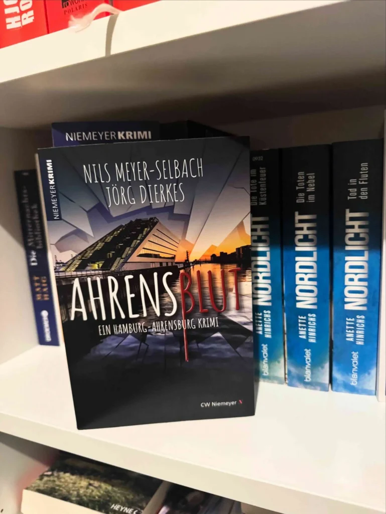 Bild zu der Rezension von Meyer-Selbach, Nils & Dierkes, Jörg: Ahrensblut