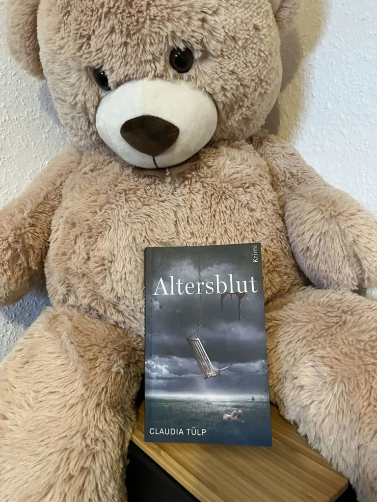 Bild zu der Rezension von Tülp, Claudia: Altersblut