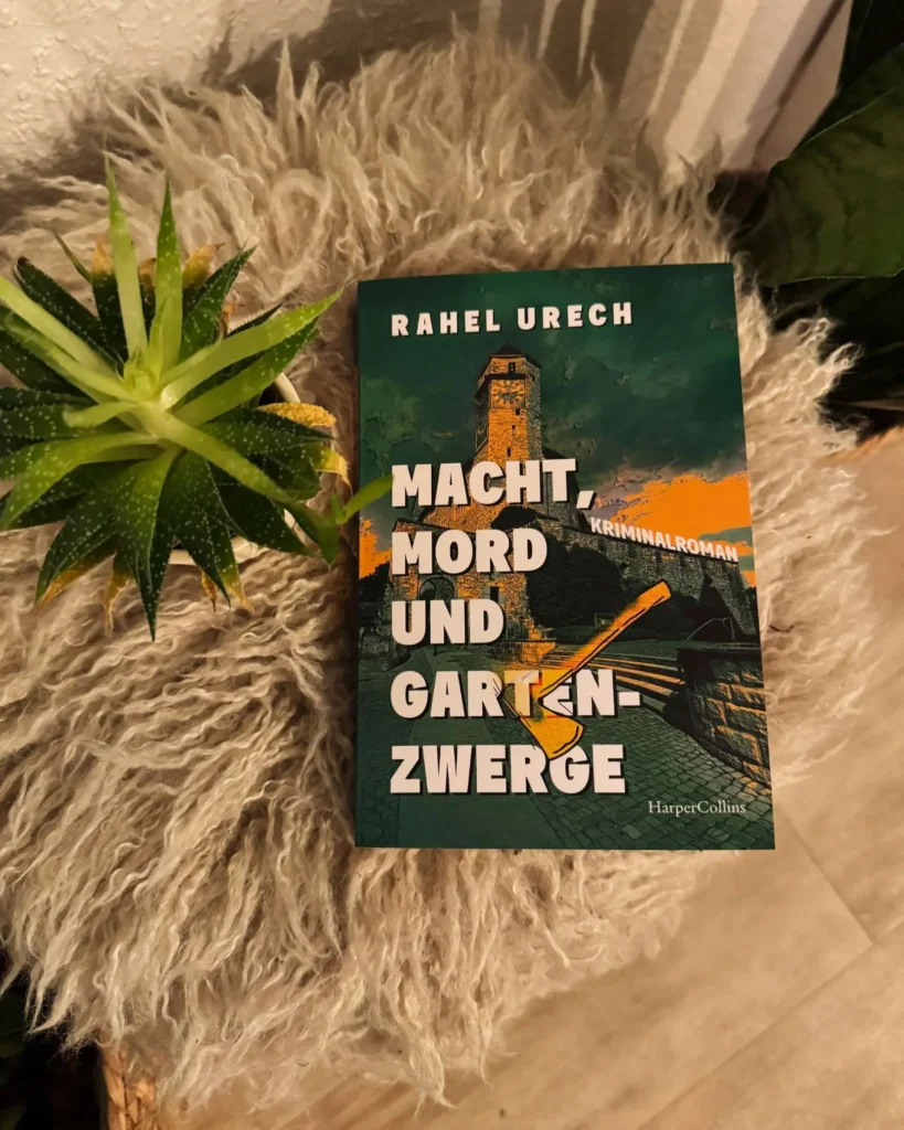 Bild zu der Rezension von Urech, Rahel: Macht, Morde und Gartenzwerge