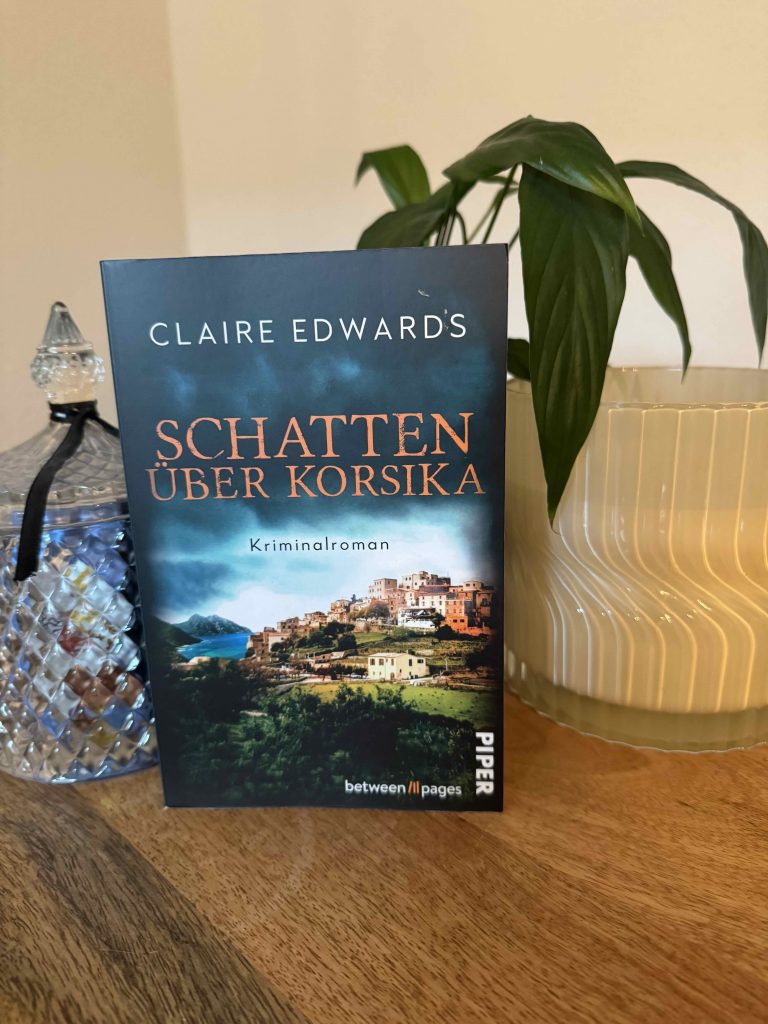 Edwards, Claire: Schatten über Korsika